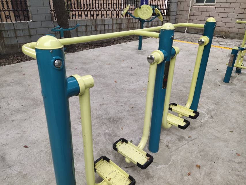 雙位太空漫步機(jī)