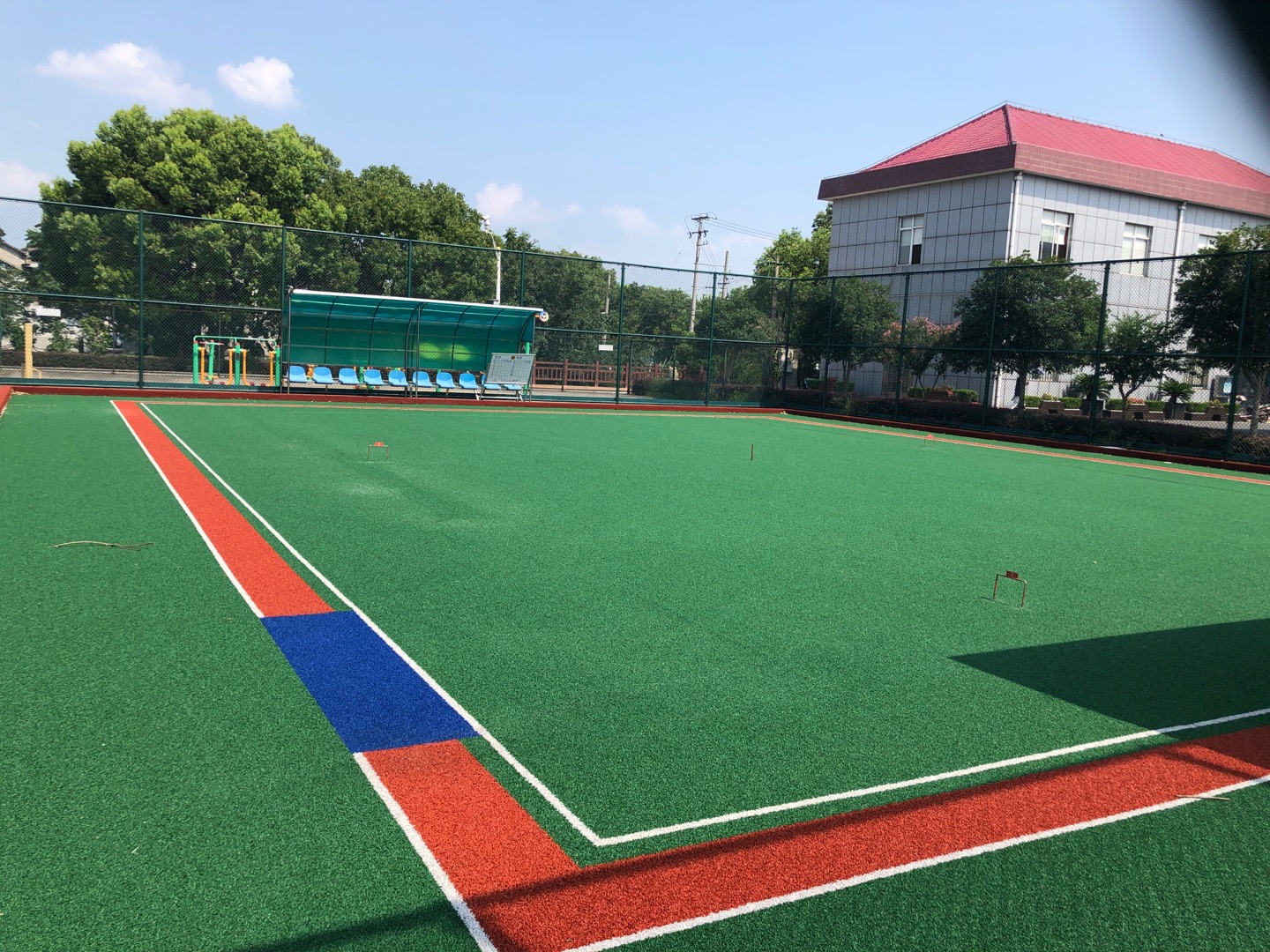 馬橋鎮(zhèn)民主村門球場(chǎng)