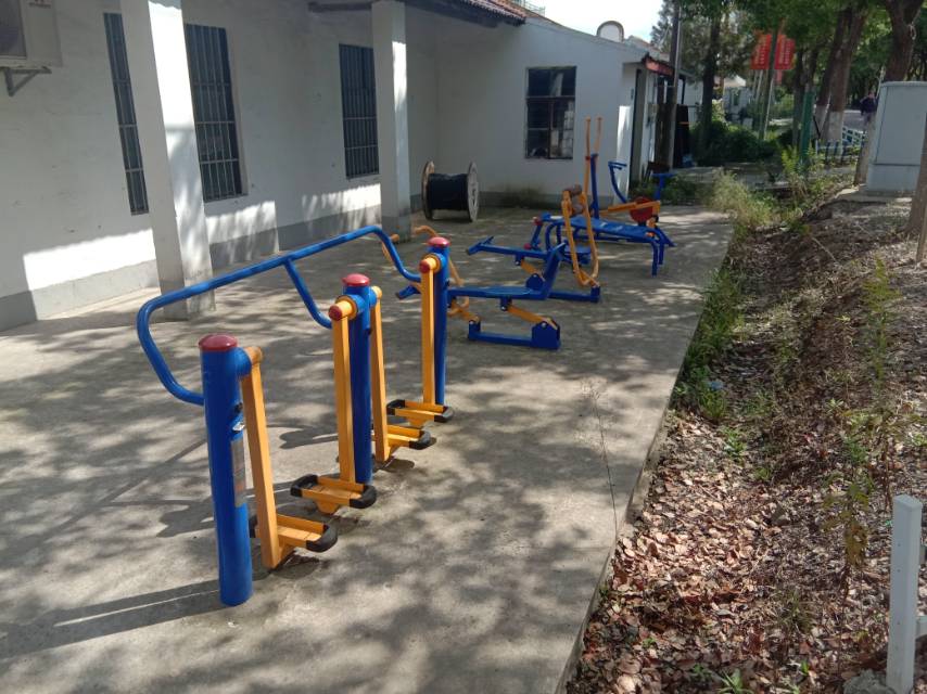 中遠兩灣城四委健身步道