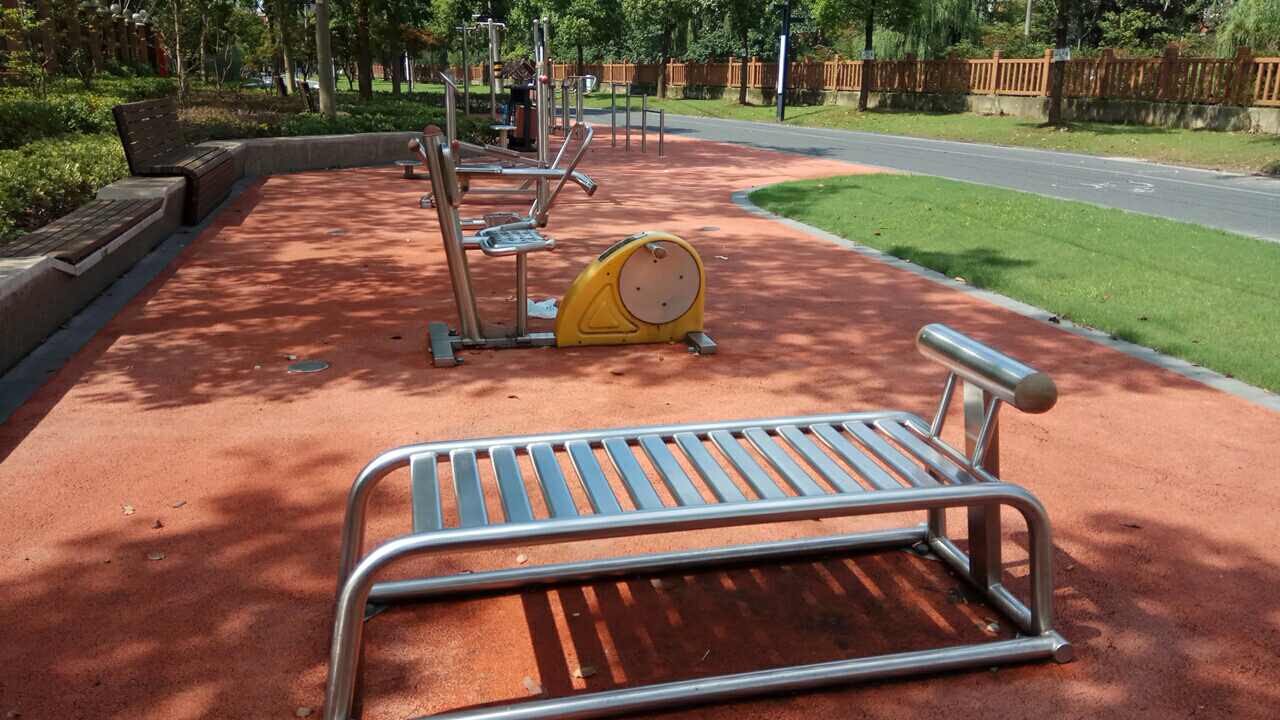 楊家橋桃浦河景觀道休閑綠地健身點