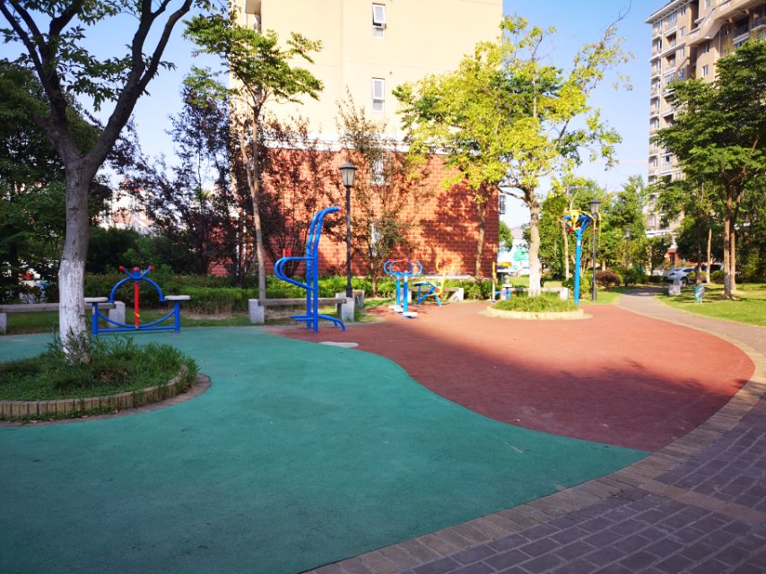 塘涇南苑居委健身點B