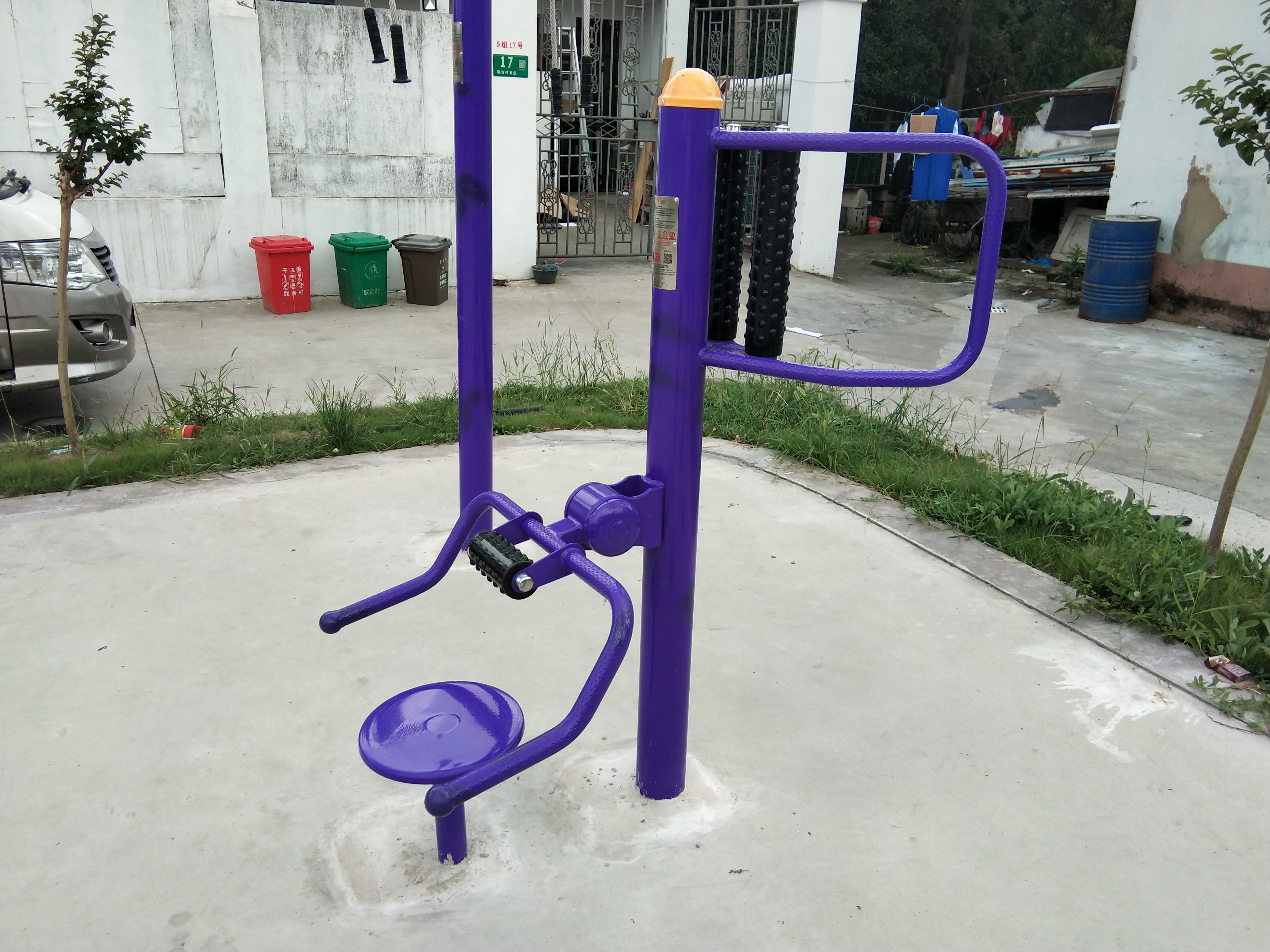 腰背按摩器 腰背按摩器