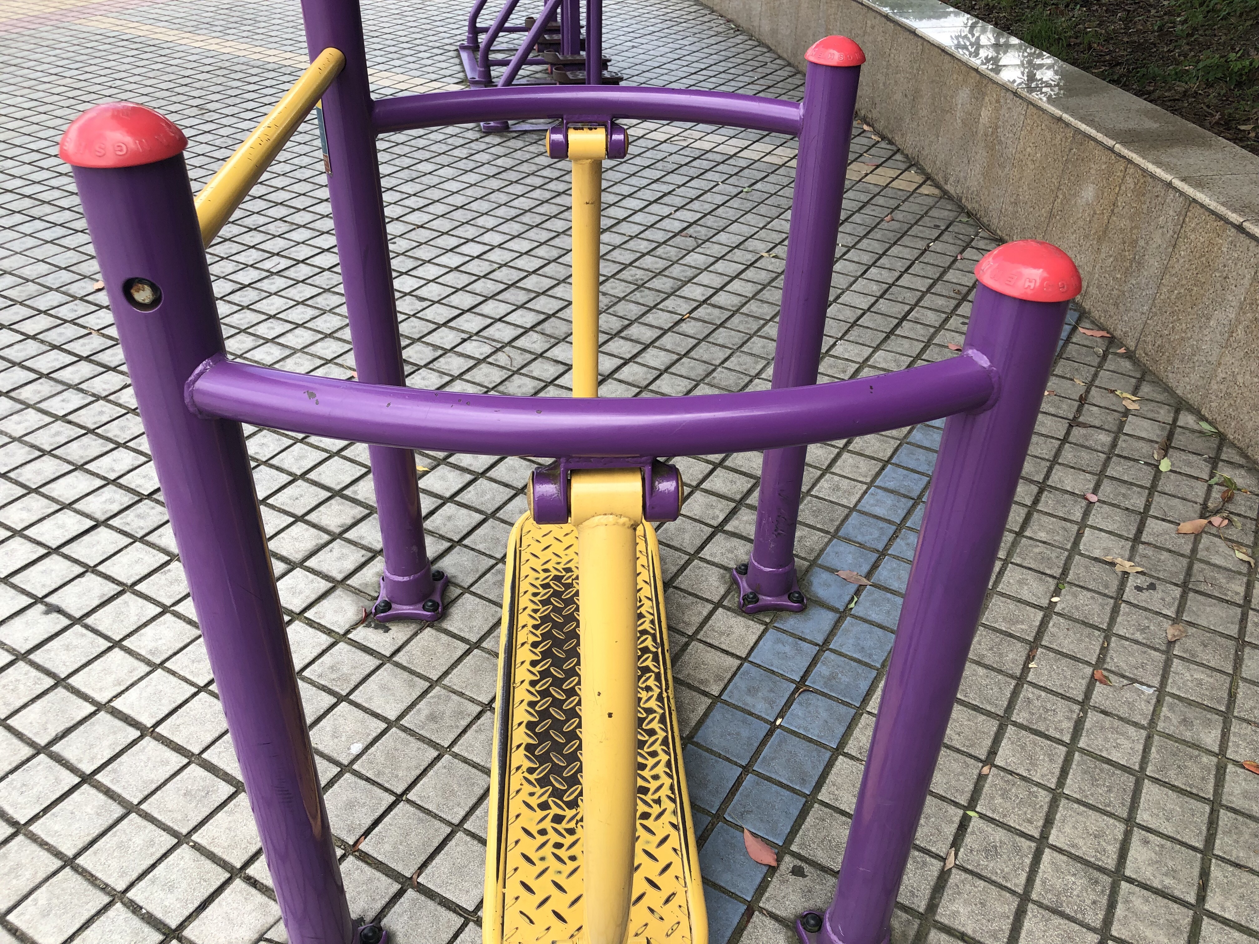 晃板健身器 晃板健身器