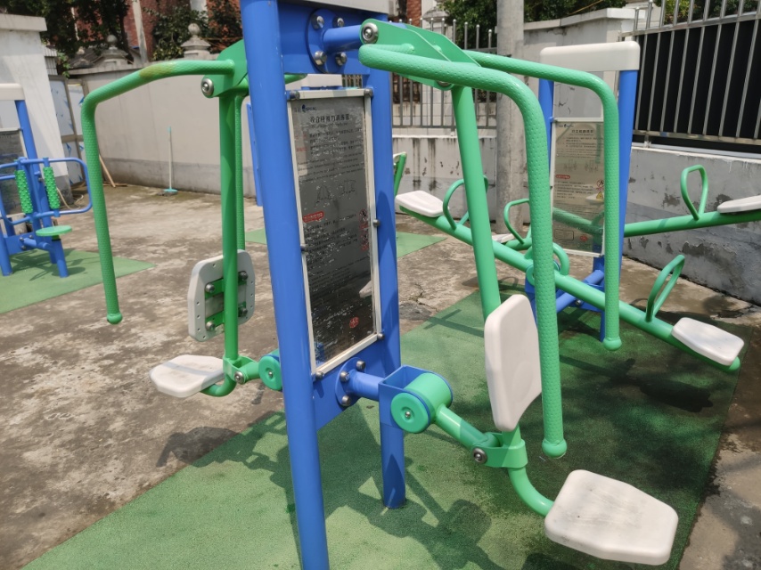 雙立柱推力訓練器 雙立柱推力訓練器