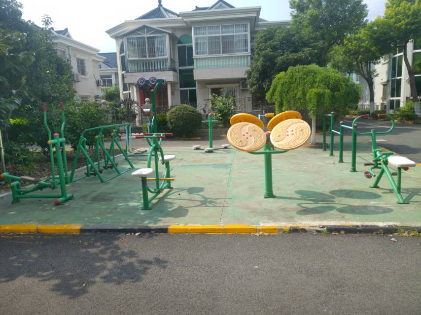 綠苑三村健身點