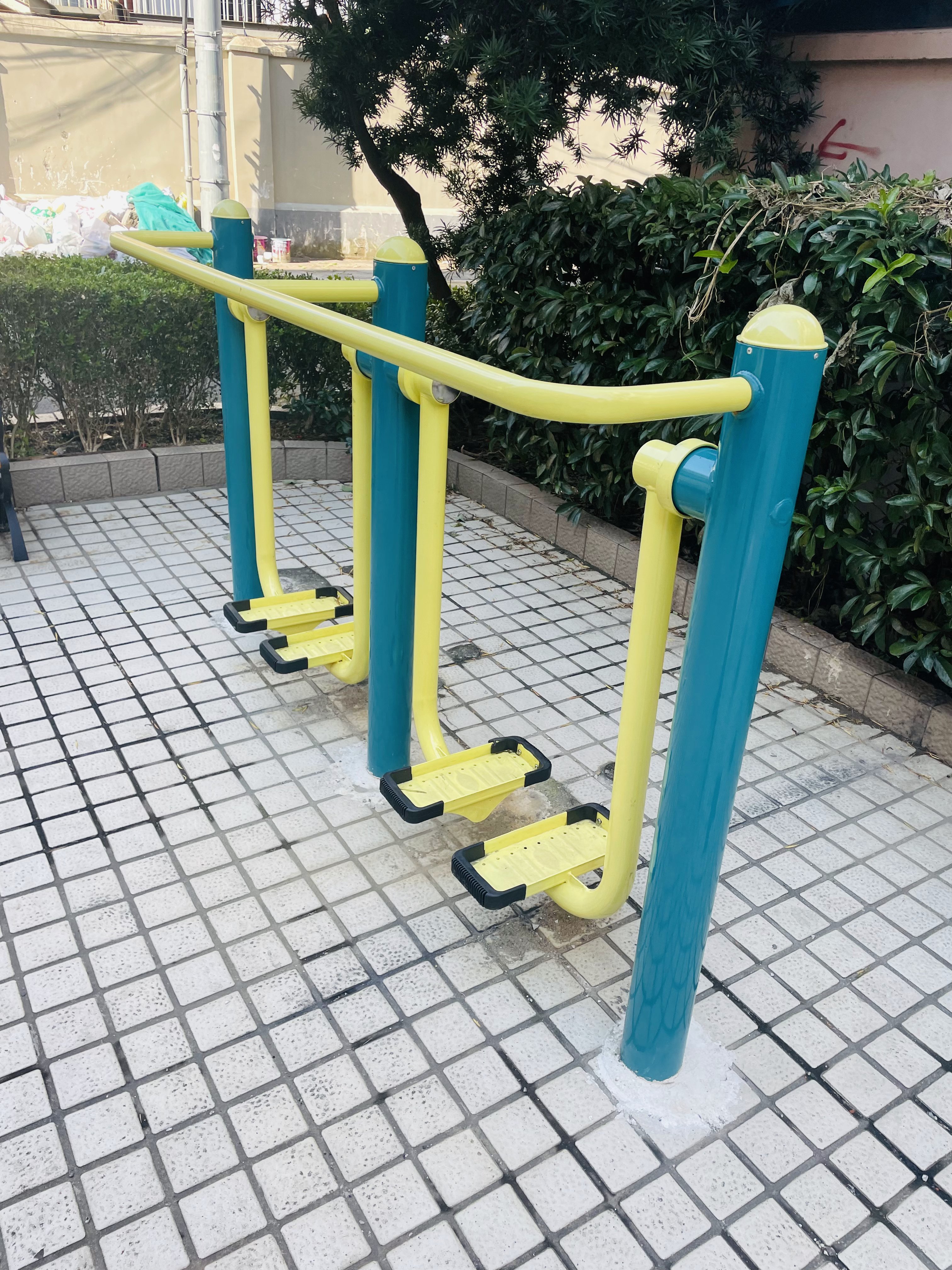 二位智能太空漫步機