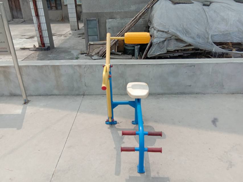 腹背鍛煉器 腹背鍛煉器