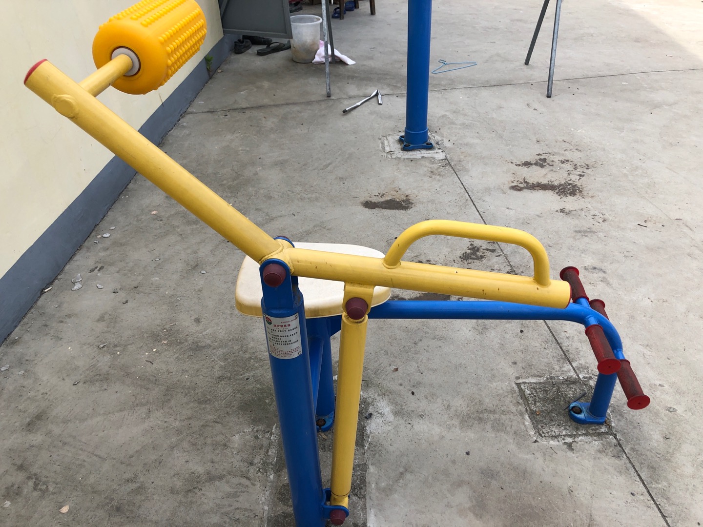 腹背鍛煉器 腹背鍛煉器