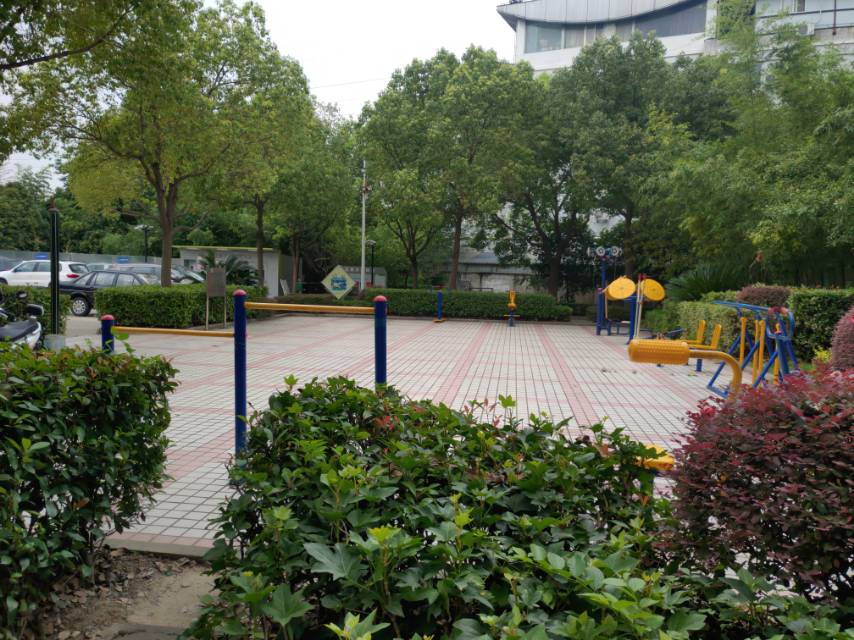 花園二村健身點(diǎn)