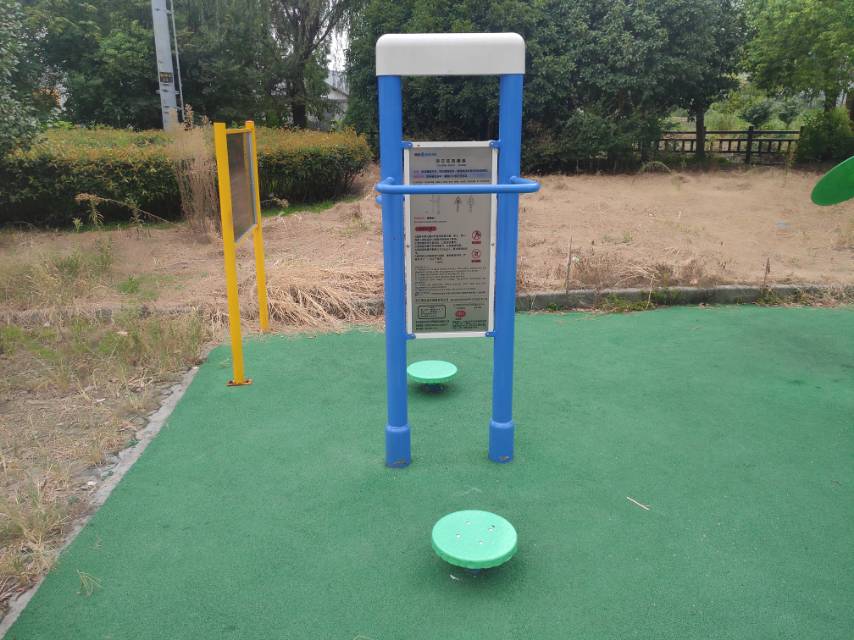 雙立柱扭腰器 雙立柱扭腰器