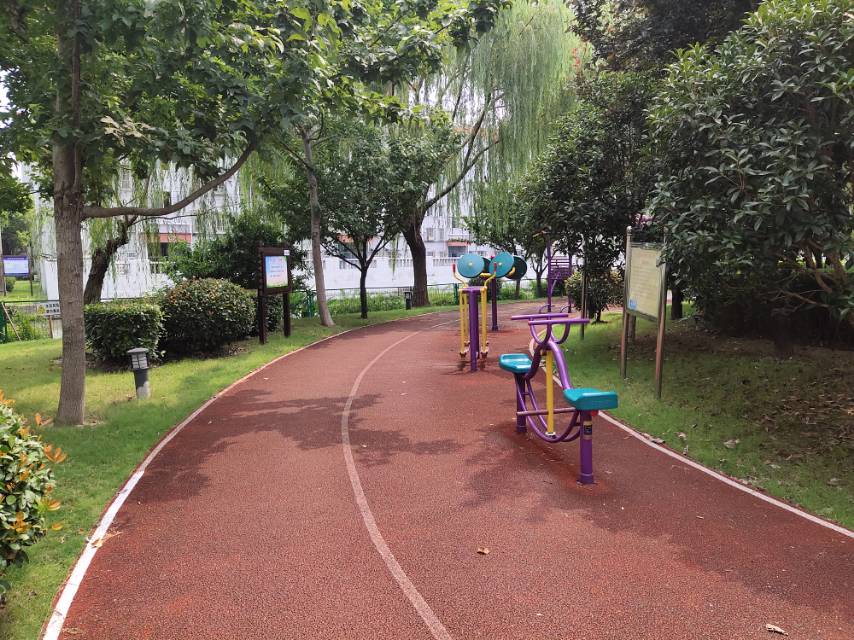 高昌路休閑公園健身點