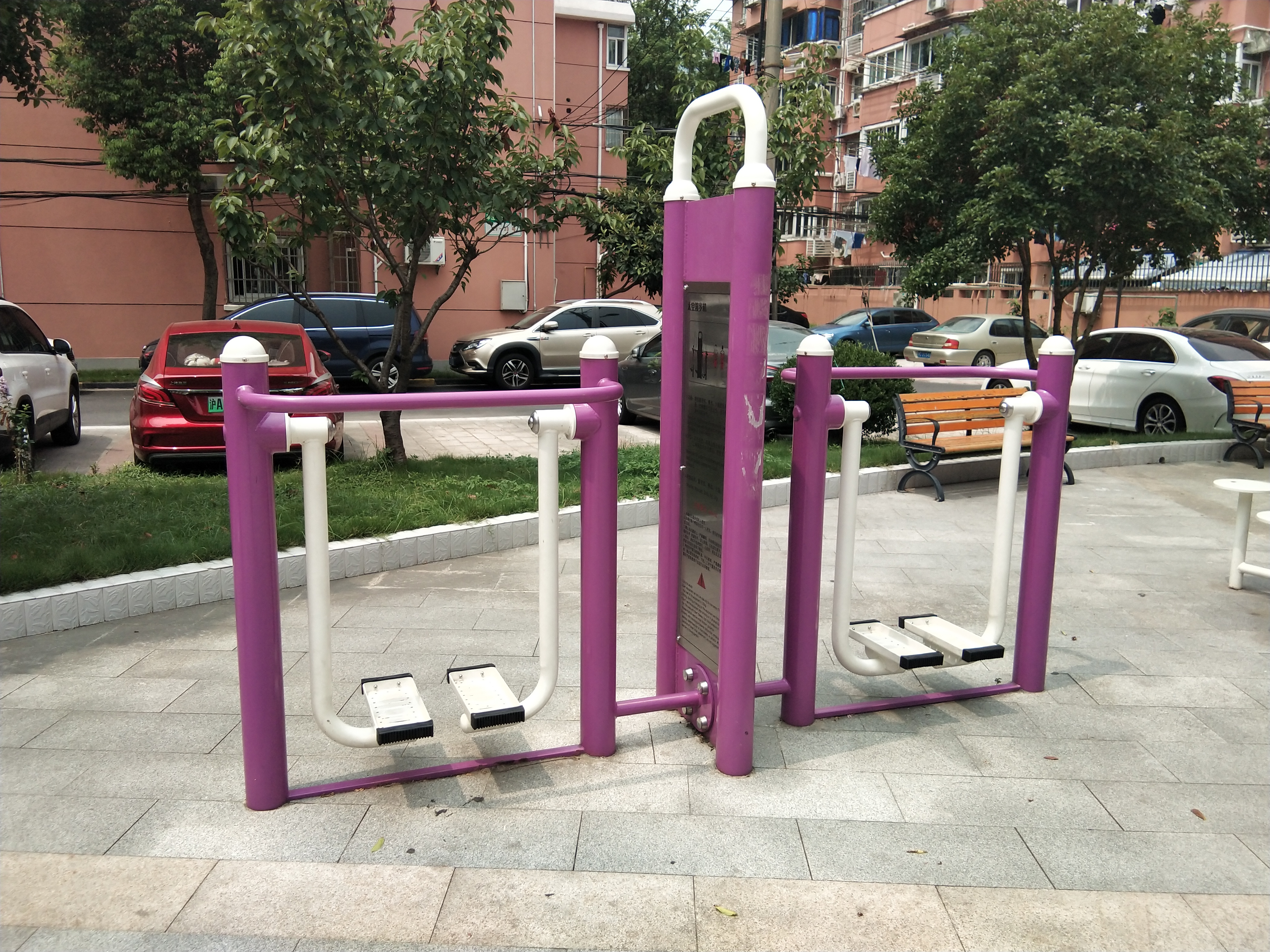 雙立柱太空漫步器 雙立柱太空漫步器