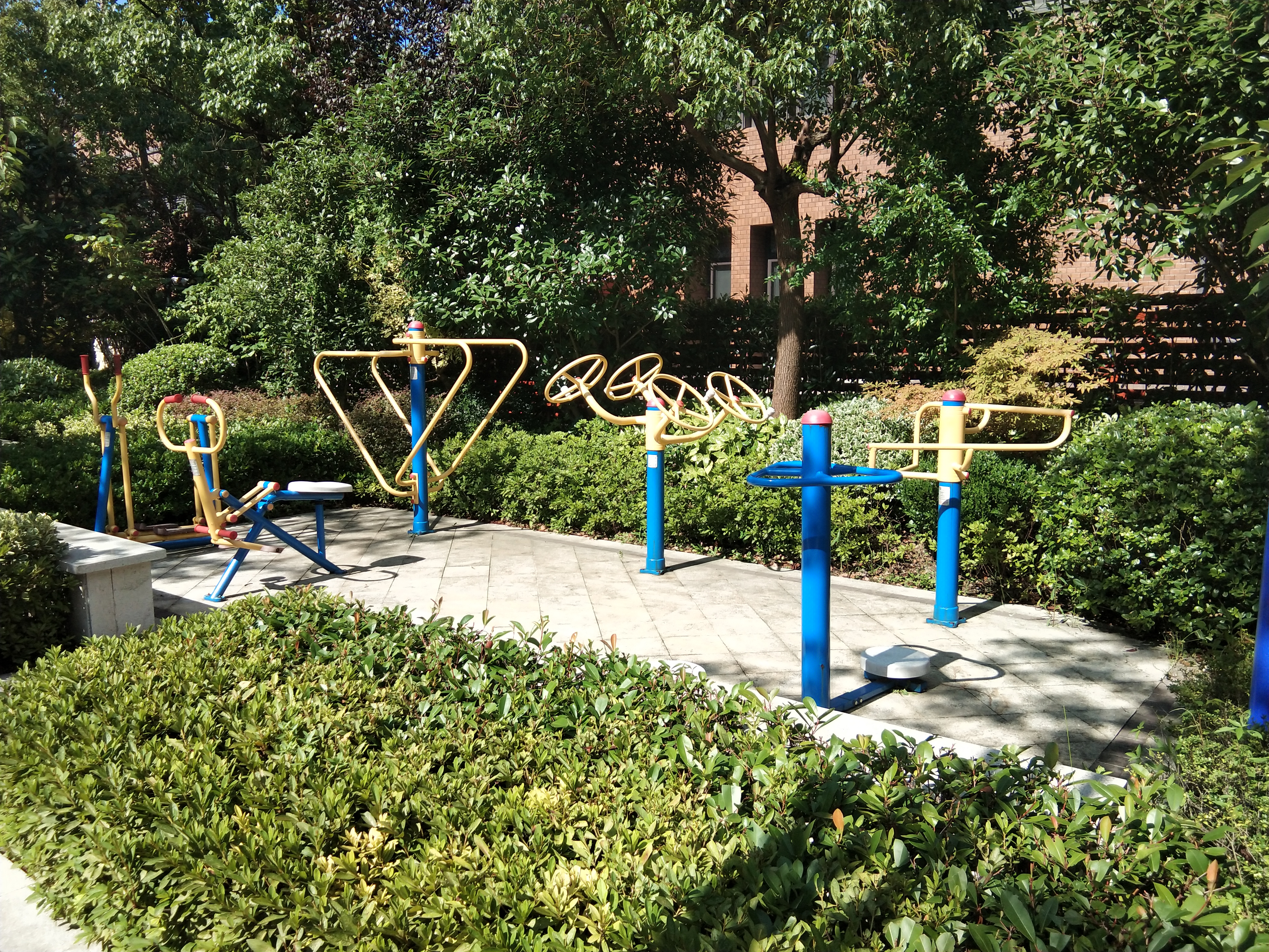 茉莉名邸居委C健身苑點