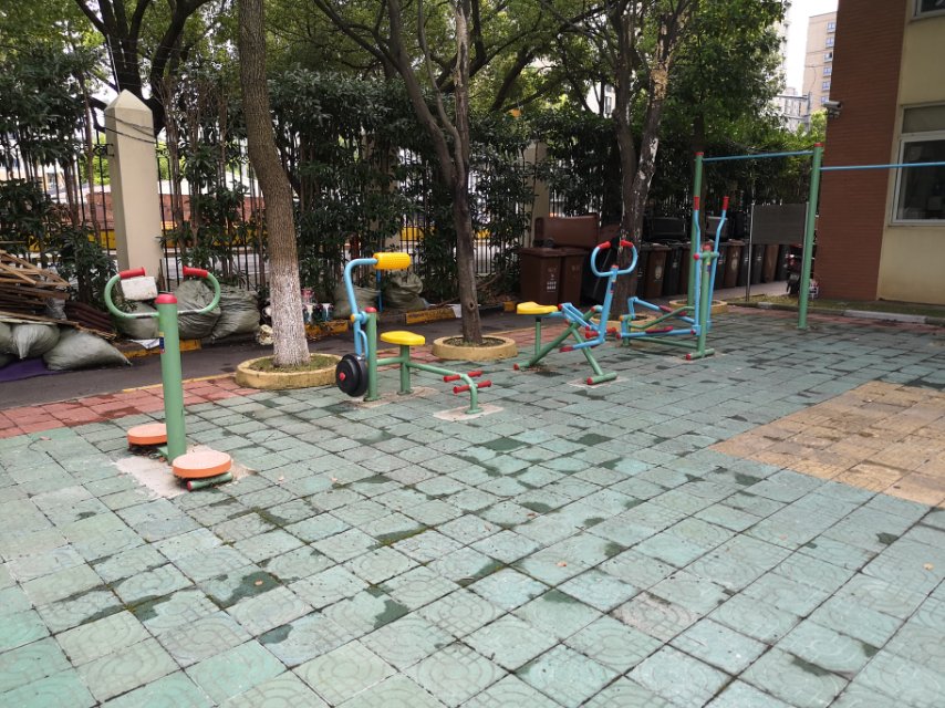 華林路四居委健身苑點C