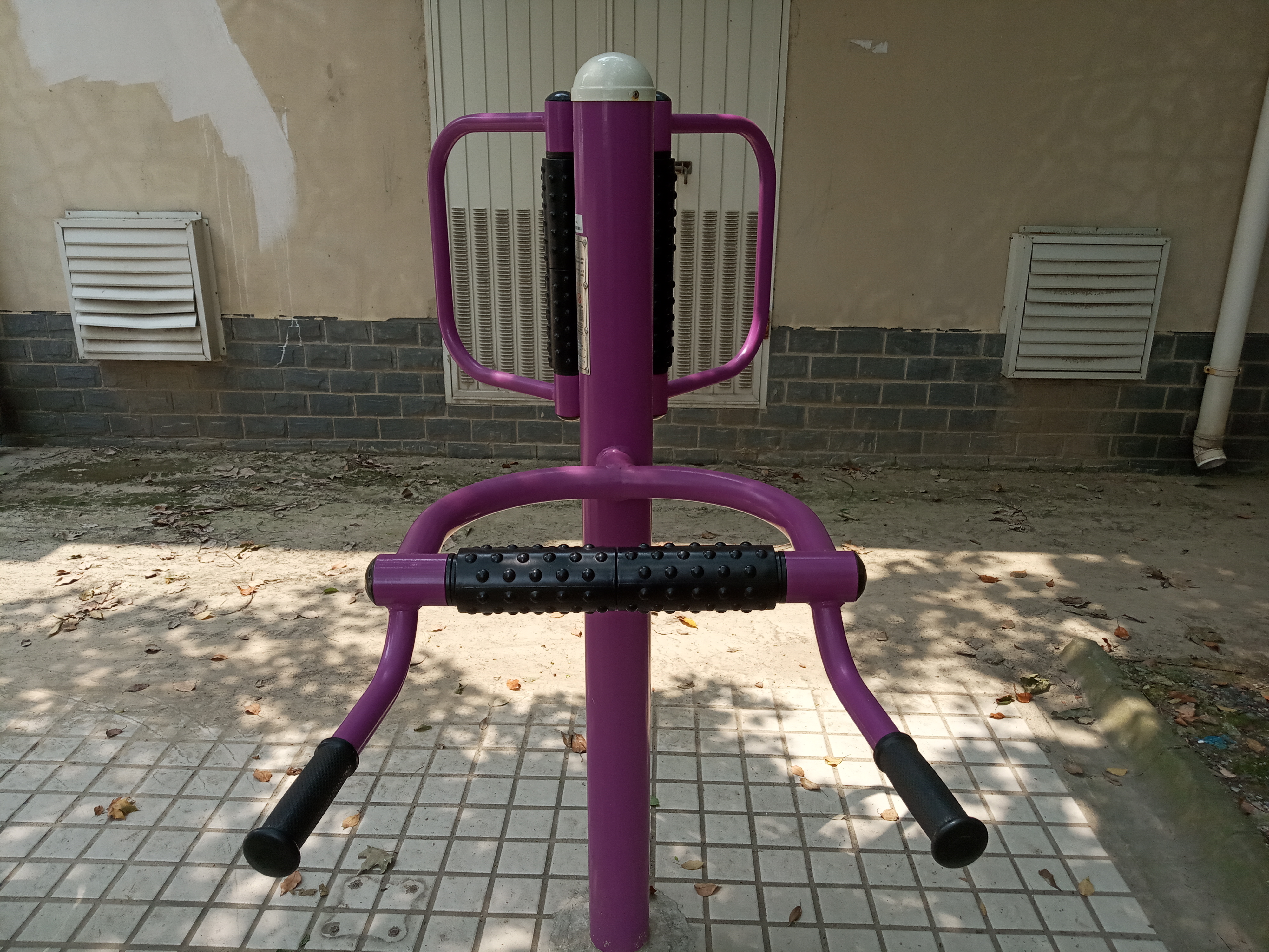 腰背按摩器 腰背按摩器