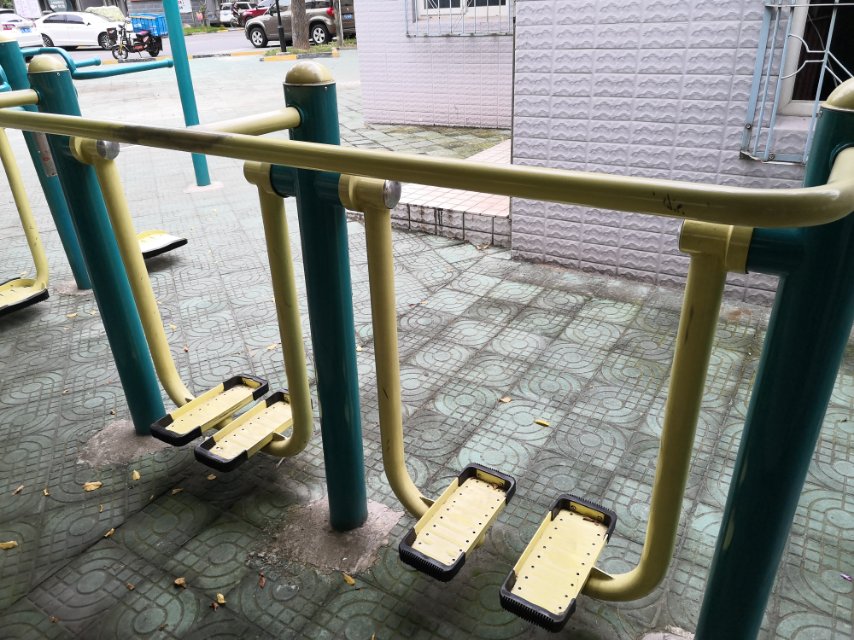 雙位太空漫步機