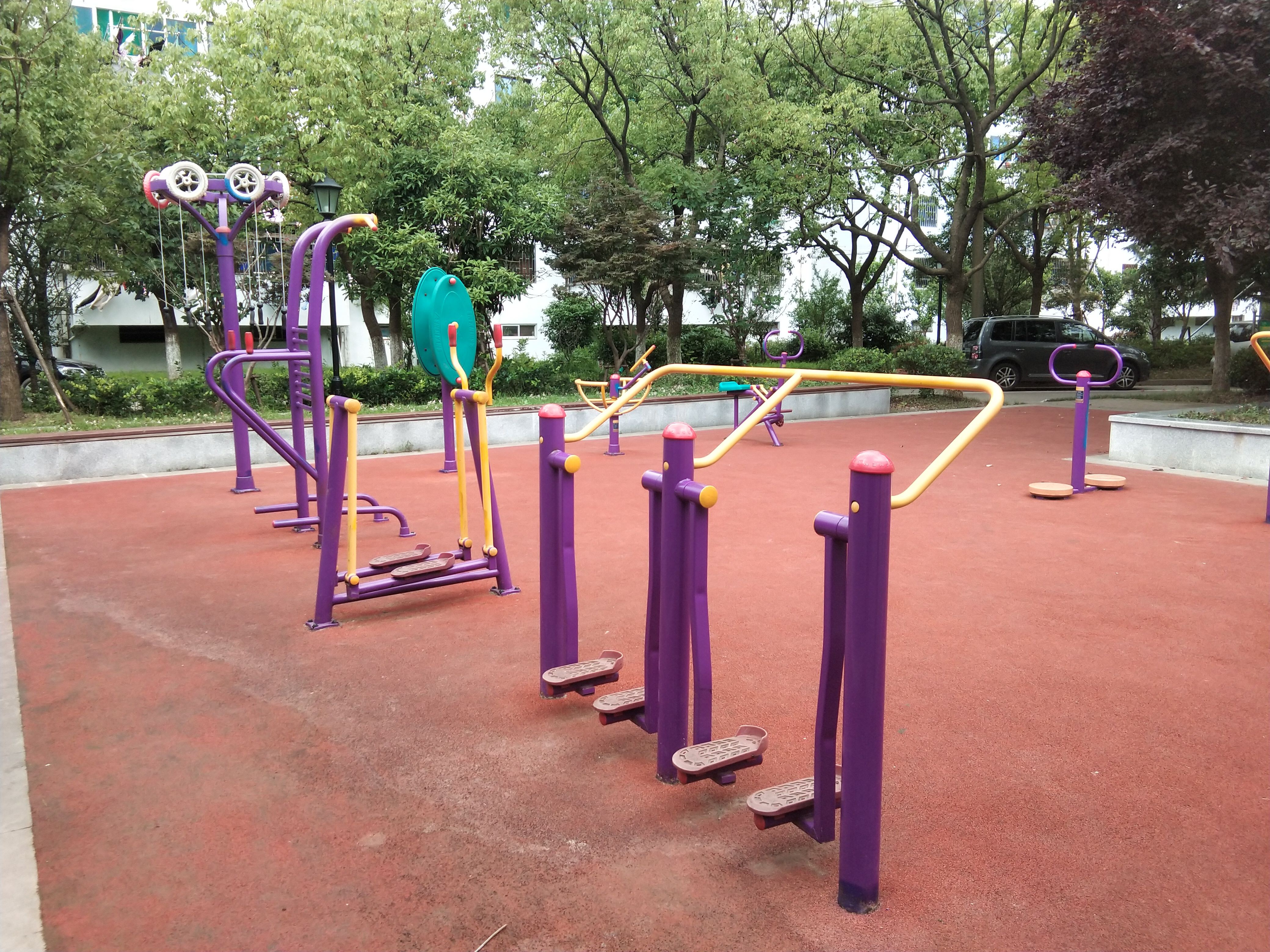 海灣鎮星火新二村健身點