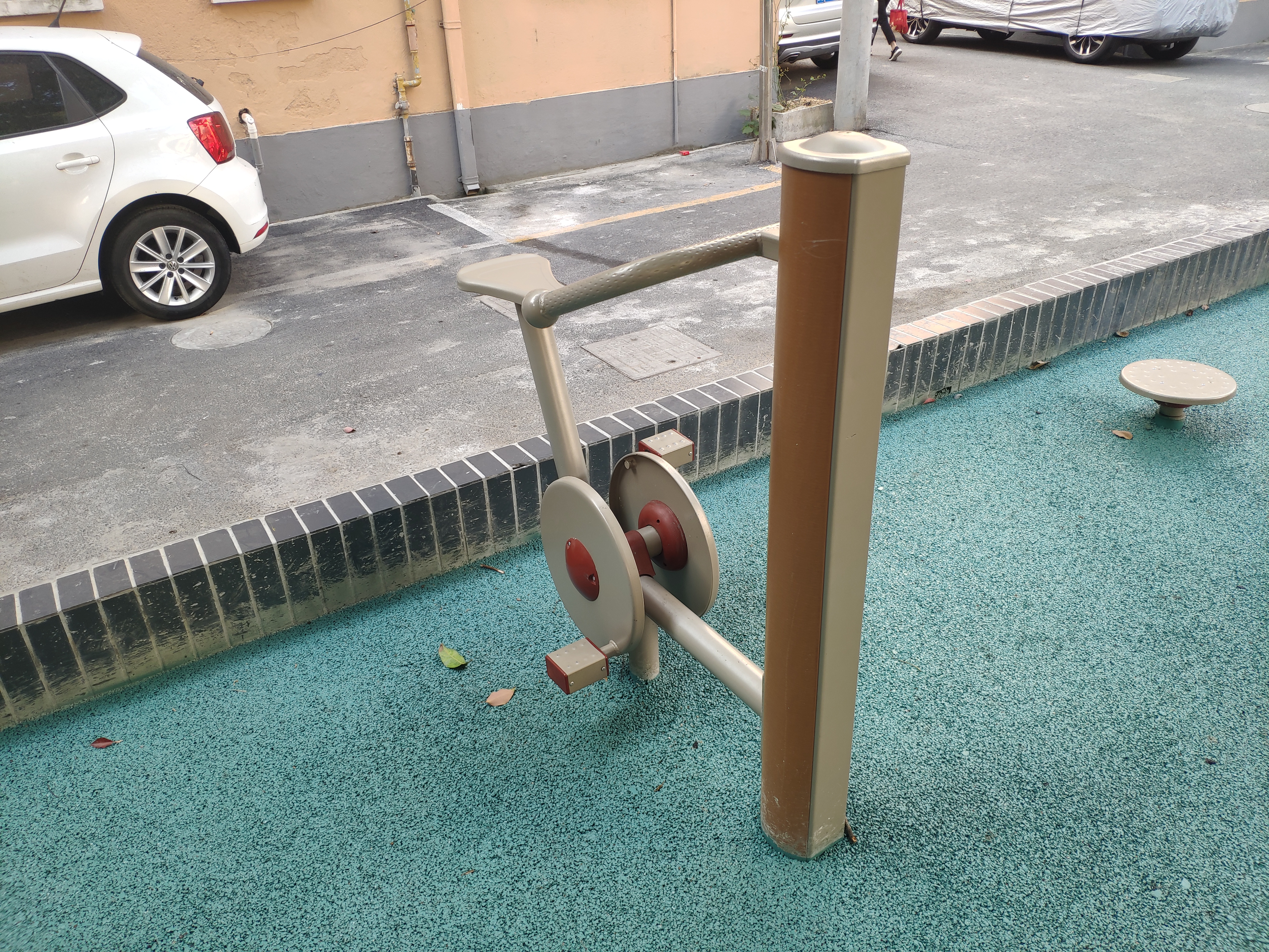 直立健身車 直立健身車