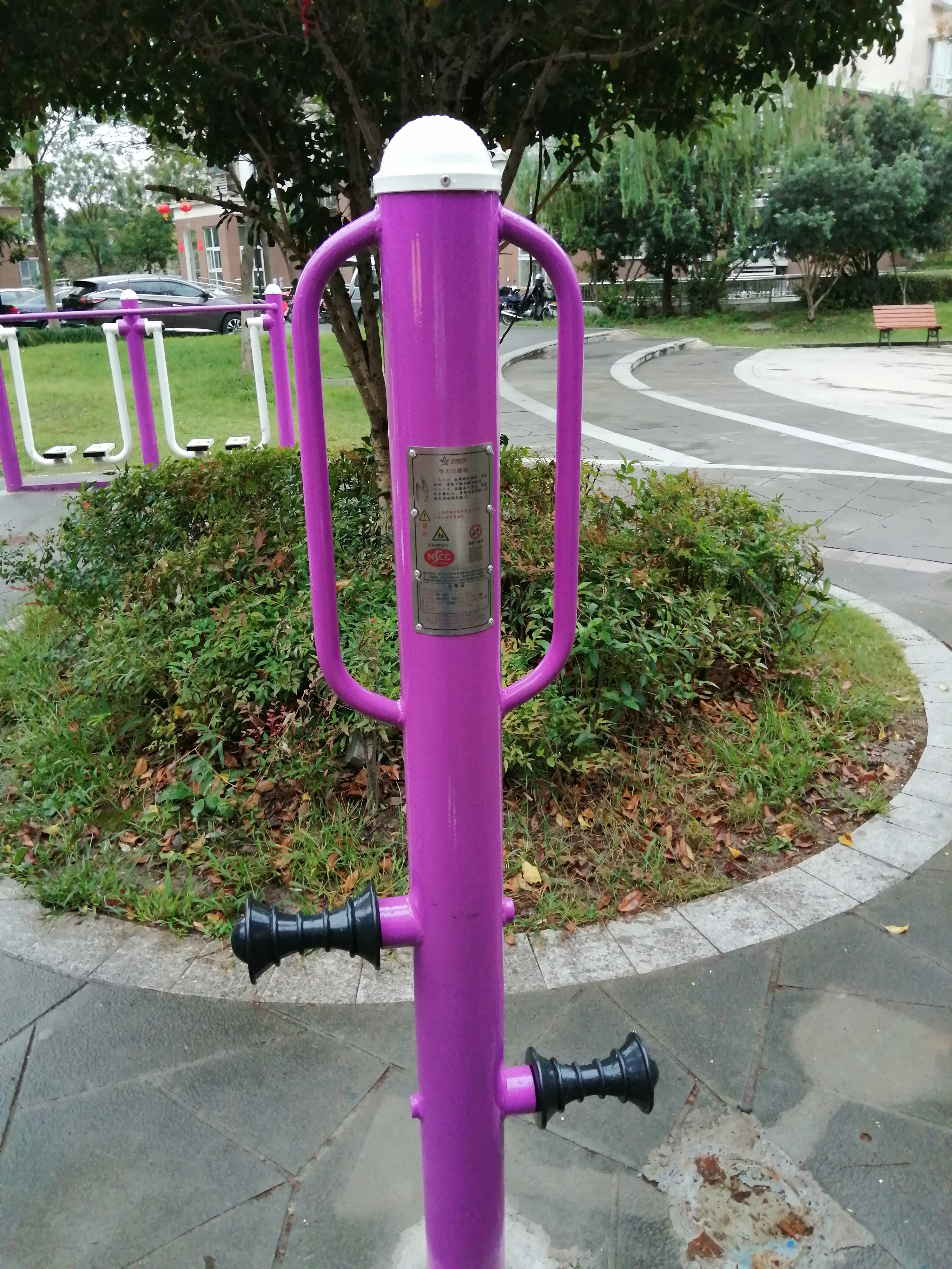 腿部按摩訓練器