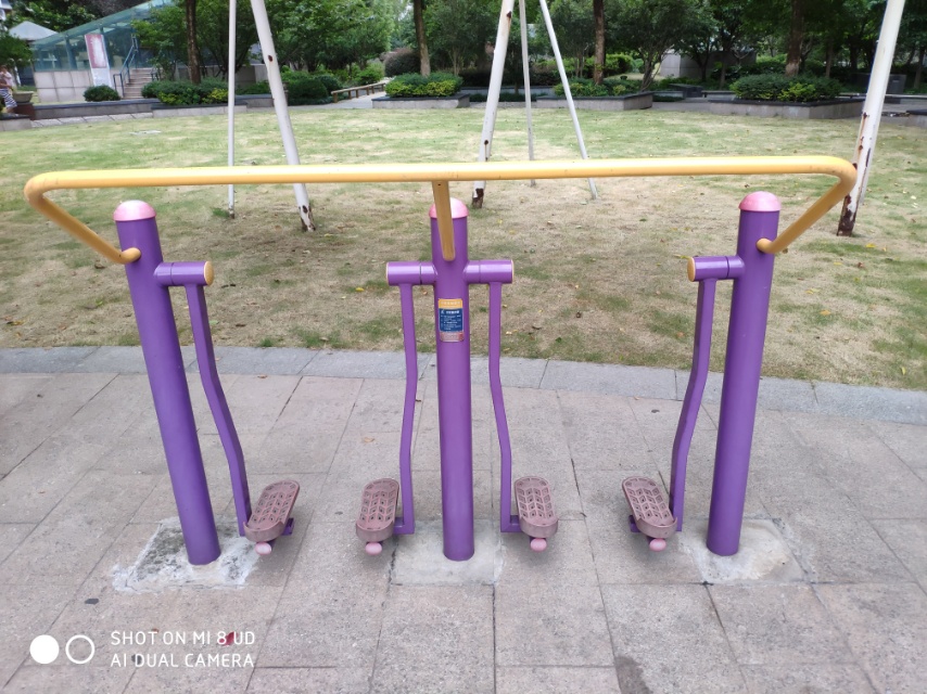 太空漫步器 太空漫步器