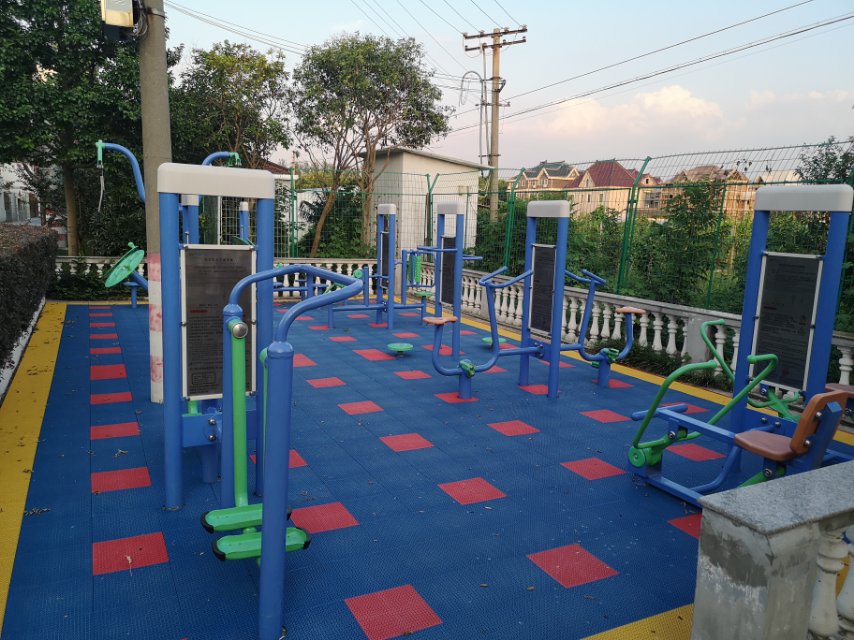 潘橋村何家健身點