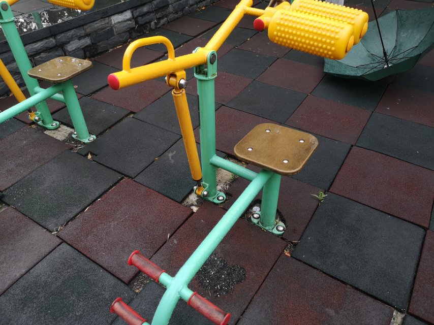 腹背鍛煉器 腹背鍛煉器