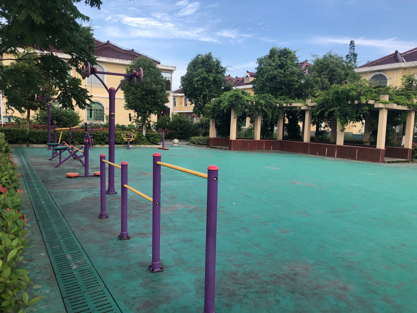 東風村市民益智健身苑點