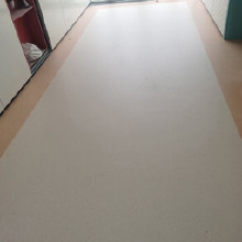 西安秀泊地坪工程，運(yùn)動(dòng)場(chǎng)地坪工程，塑膠跑道地坪，丙烯酸球場(chǎng)地坪，硅pu彈性運(yùn)動(dòng)地板，pvc彈性運(yùn)動(dòng)地板，