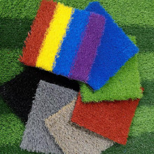 宏晟體育規格齊全，可定制人造草坪、足球場人造草坪、幼兒園人造草坪、人造草坪生產加工，廠家直供貨源